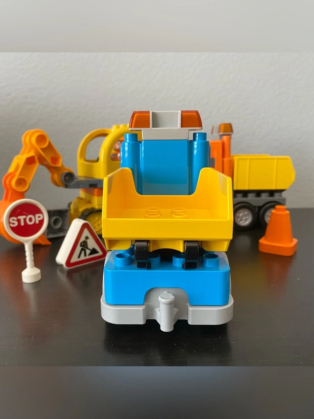 Lego Duplo Construction Truck & Figures Playset